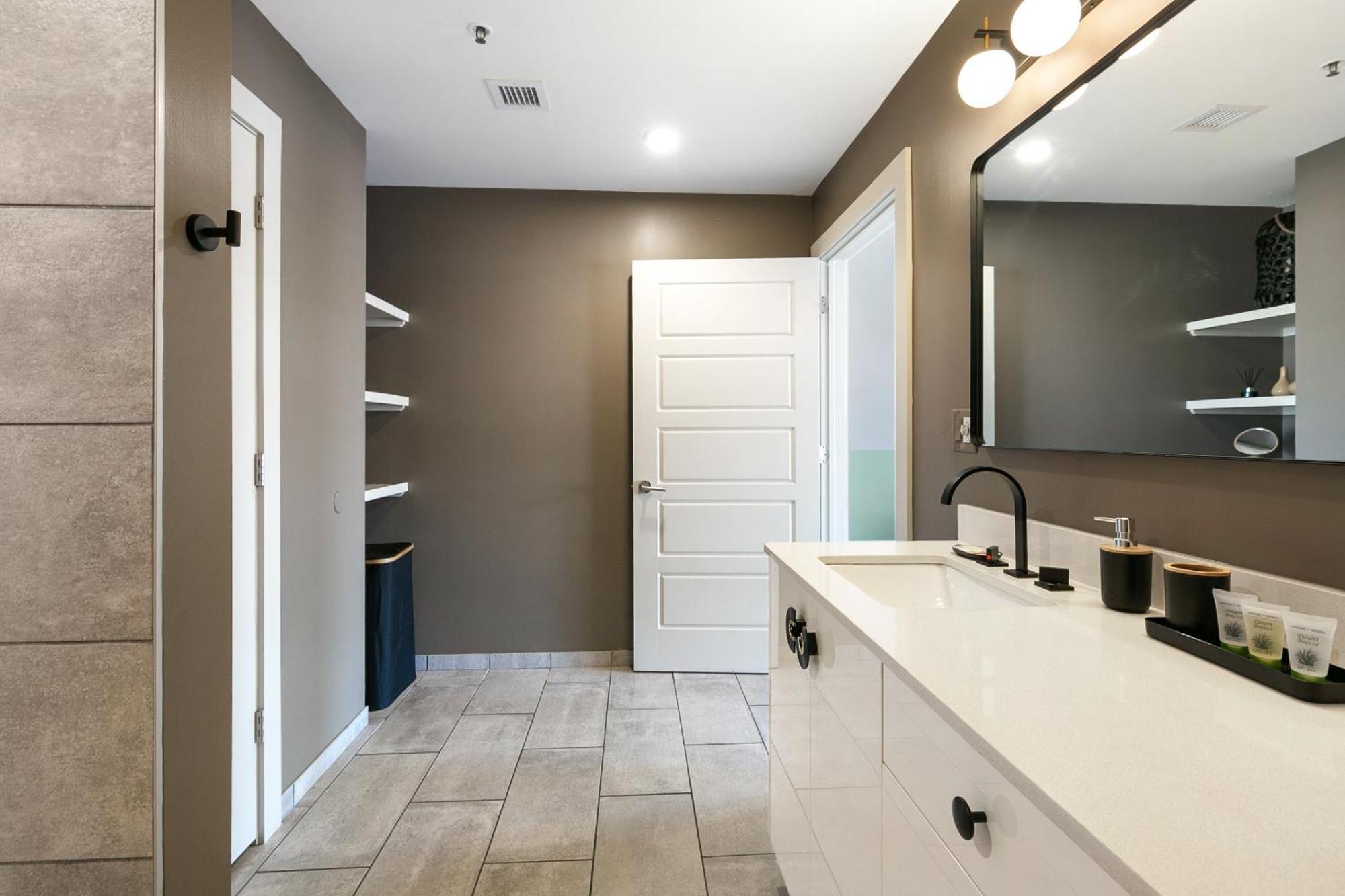 Luxury 2-Bedroom Condo Steps Away From The French Quarter New Orleans Dış mekan fotoğraf