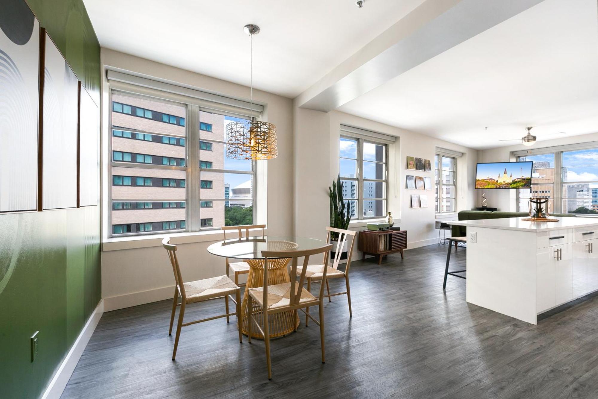 Luxury 2-Bedroom Condo Steps Away From The French Quarter New Orleans Dış mekan fotoğraf
