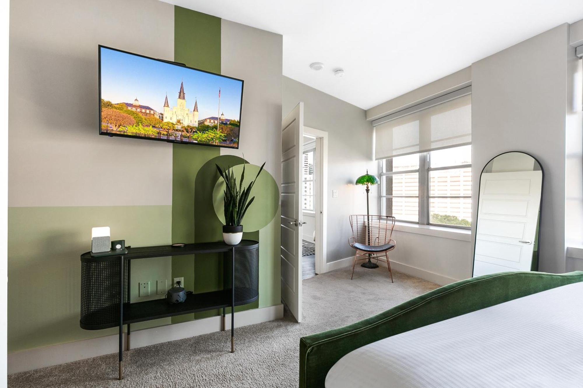 Luxury 2-Bedroom Condo Steps Away From The French Quarter New Orleans Dış mekan fotoğraf